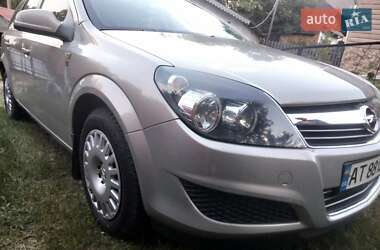 Opel Astra 2010