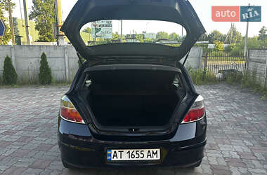 Хетчбек Opel Astra 2007 в 
