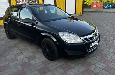 Хетчбек Opel Astra 2007 в 