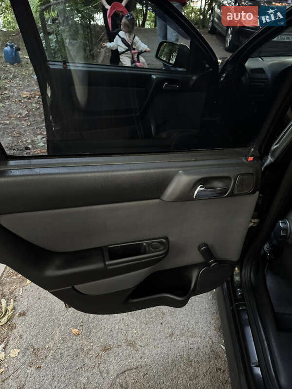 Седан Opel Astra 2006 в Києві