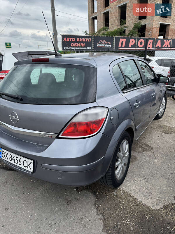 Хэтчбек Opel Astra 2004 в Тернополе