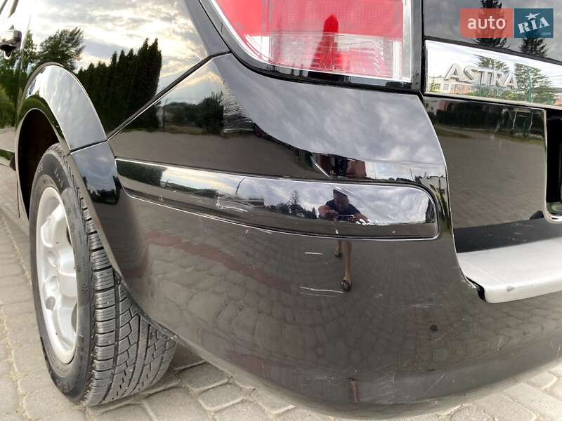 Универсал Opel Astra 2008 в Самборе