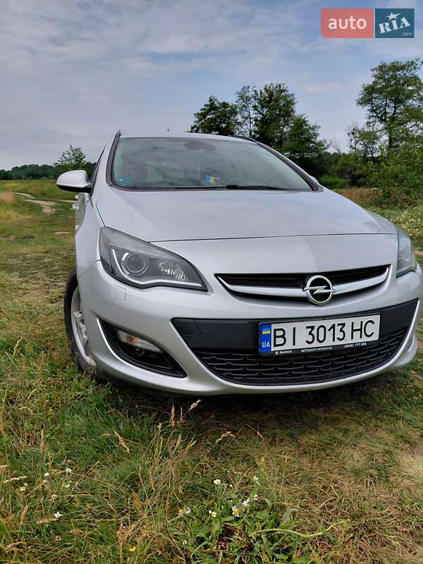 Универсал Opel Astra 2015 в Ахтырке фото 21 Универсал Opel Astra 2015 в Ахтырке