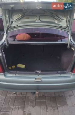 Хетчбек Opel Astra 2008 в 