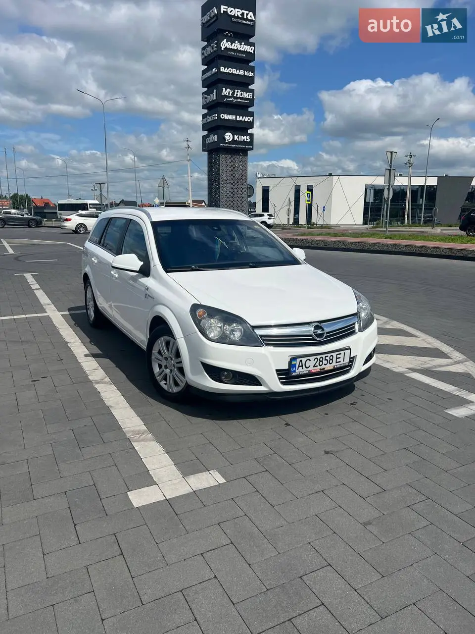 2011 Opel Astra - мініатюра 20