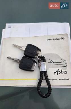Универсал Opel Astra 2000 в 