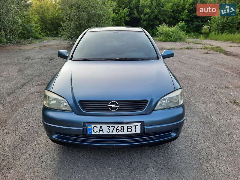 Хэтчбек Opel Astra 1999 в Черкассах