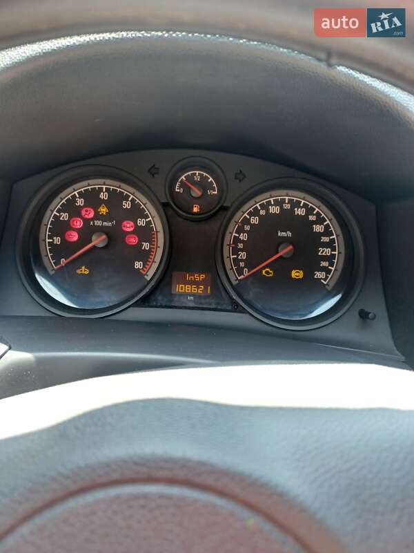 Хэтчбек Opel Astra 2009 в Теребовле