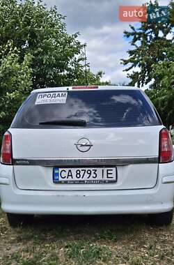 Универсал Opel Astra 2009 в 