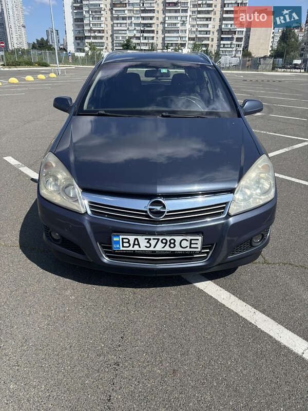 Opel Astra 2008