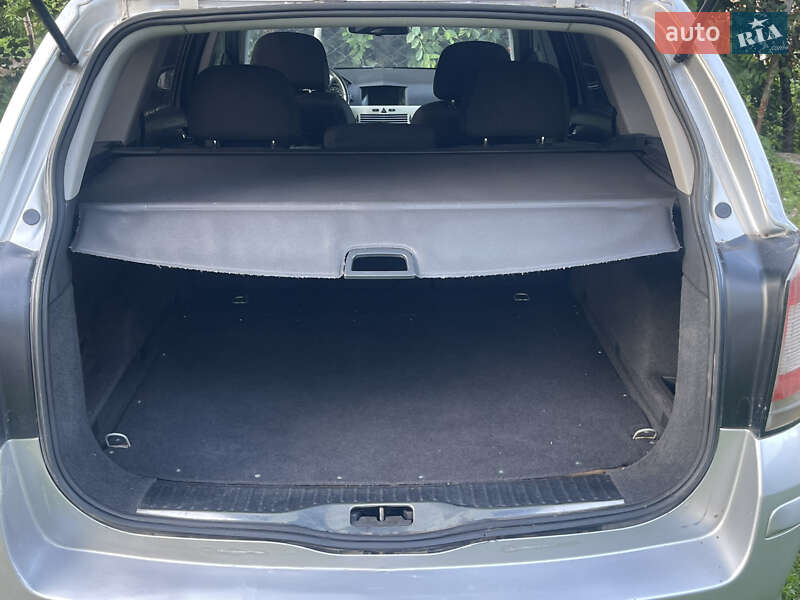 Универсал Opel Astra 2008 в Тернополе