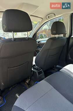 Універсал Opel Astra 2010 в 