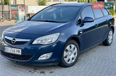 Opel Astra 2012 Opel Astra 2012