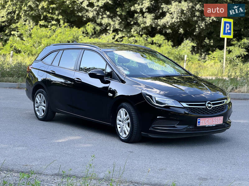 Универсал Opel Astra 2017 в Красилове