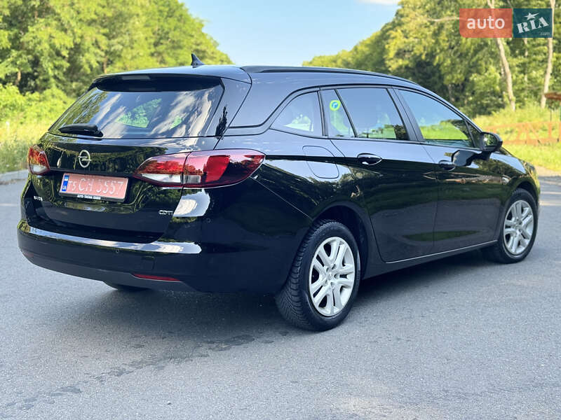 Универсал Opel Astra 2017 в Красилове