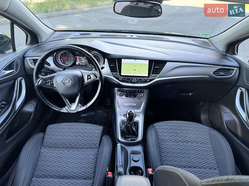 Универсал Opel Astra 2017 в Красилове
