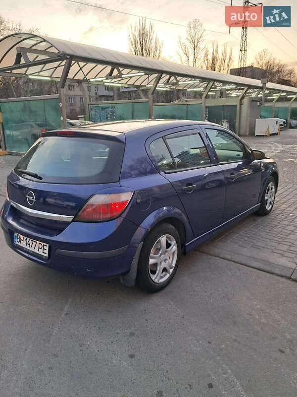 Универсал Opel Astra 2004 в Одессе