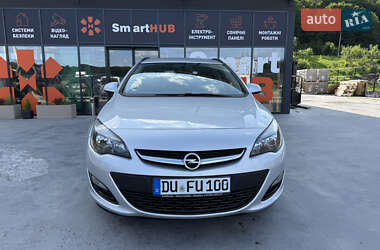 Універсал Opel Astra 2015 в Теребовлі