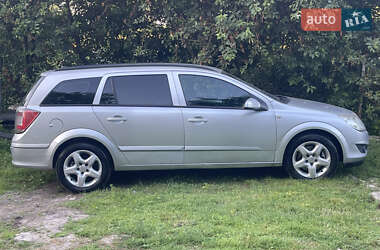 Универсал Opel Astra 2008 в 