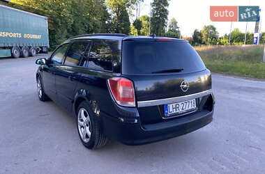 Універсал Opel Astra 2005 в 