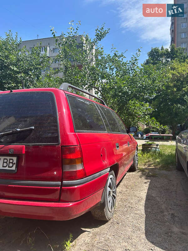 Универсал Opel Astra 1997 в Львове