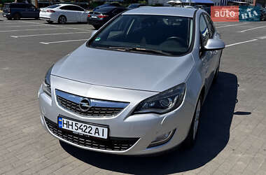 Хэтчбек Opel Astra 2010 в Одессе