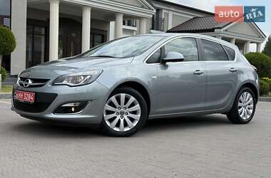 Хетчбек Opel Astra 2014 в 