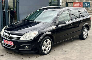 Універсал Opel Astra 2010 в 