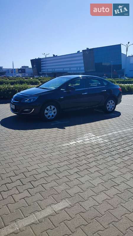 Седан Opel Astra 2015 в Житомирі