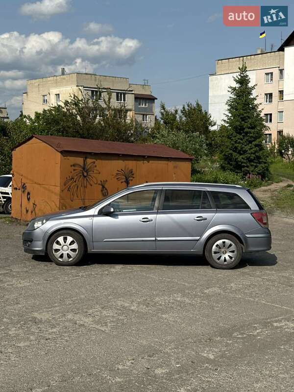 Универсал Opel Astra 2006 в Ровно фото 5 Универсал Opel Astra 2006 в Ровно