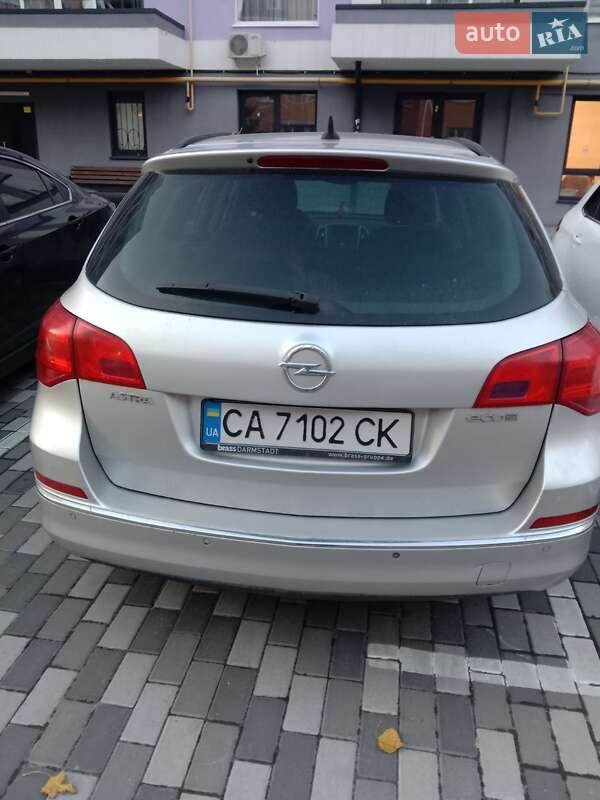 Универсал Opel Astra 2015 в Ирпене фото 4 Универсал Opel Astra 2015 в Ирпене