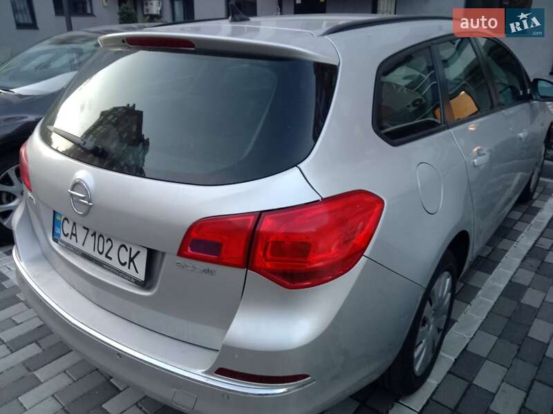 Универсал Opel Astra 2015 в Ирпене фото 5 Универсал Opel Astra 2015 в Ирпене