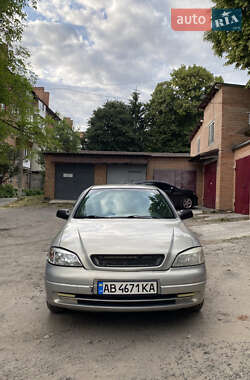Седан Opel Astra 2006 в Виннице