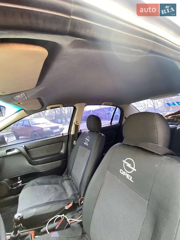 Седан Opel Astra 2007 в Любашевке
