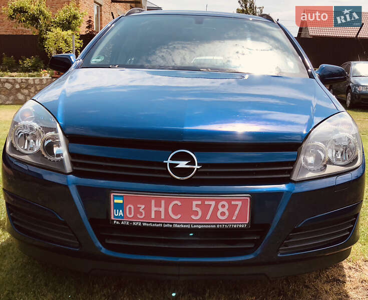 Универсал Opel Astra 2005 в Тернополе