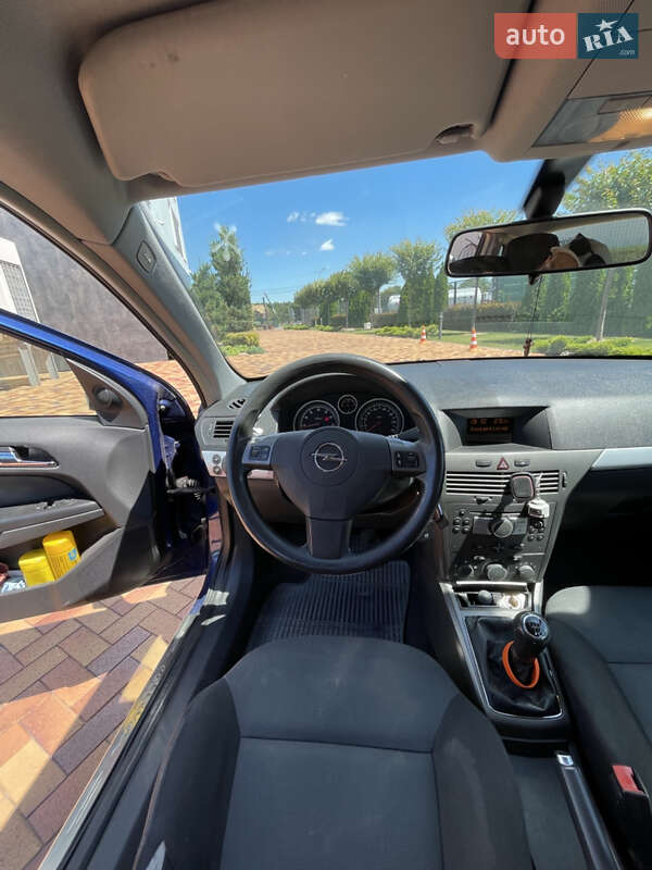 Универсал Opel Astra 2005 в Виннице