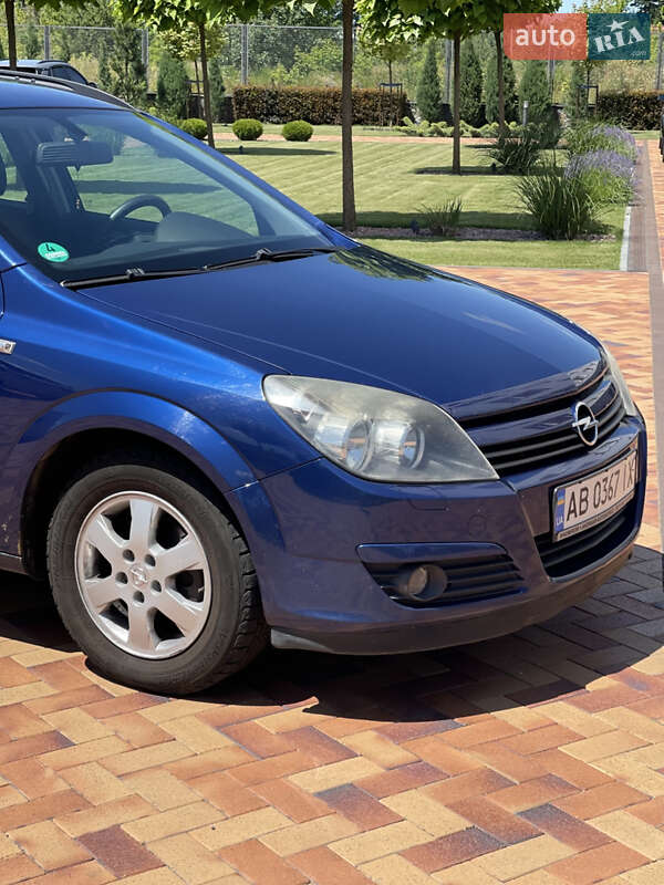 Универсал Opel Astra 2005 в Виннице