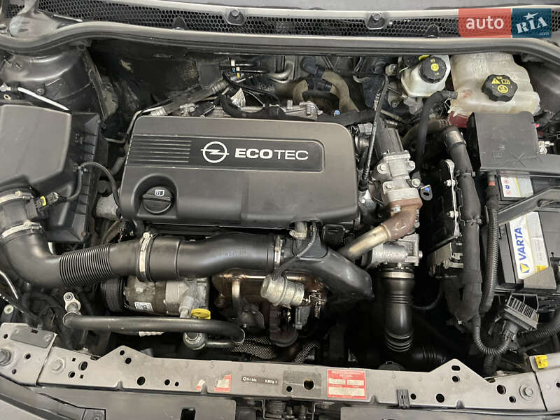 Универсал Opel Astra 2011 в Банилове фото 13 Универсал Opel Astra 2011 в Банилове