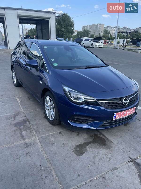 Opel Astra 2020