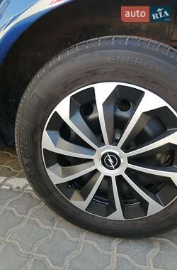 Универсал Opel Astra 2010 в 