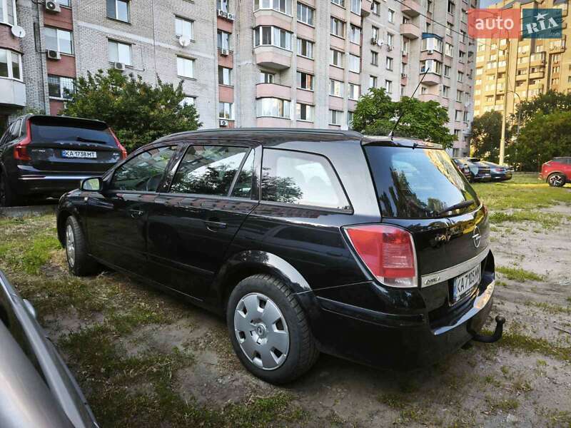 Універсал Opel Astra 2005 в Києві