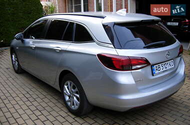 Универсал Opel Astra 2018 в 