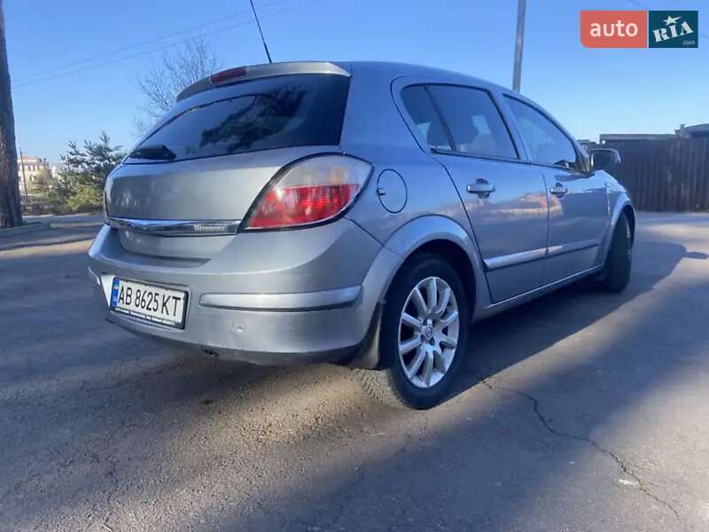 Хетчбек Opel Astra 2004 в Вінниці