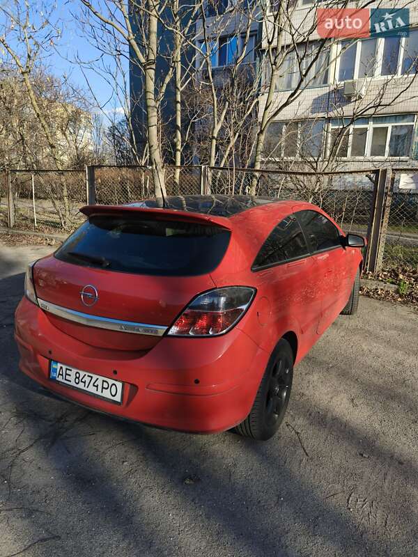 Купе Opel Astra 2007 в Каменском
