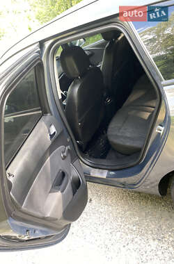 Универсал Opel Astra 2012 в 