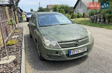 Універсал Opel Astra 2005 в Василькові