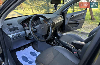 Универсал Opel Astra 2008 в 