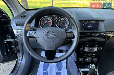 Универсал Opel Astra 2008 в 