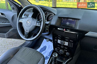 Универсал Opel Astra 2008 в 