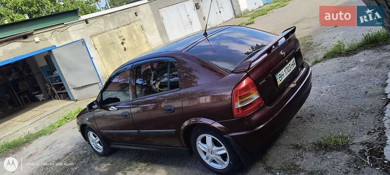 Хетчбек Opel Astra 2002 в Ізмаїлі